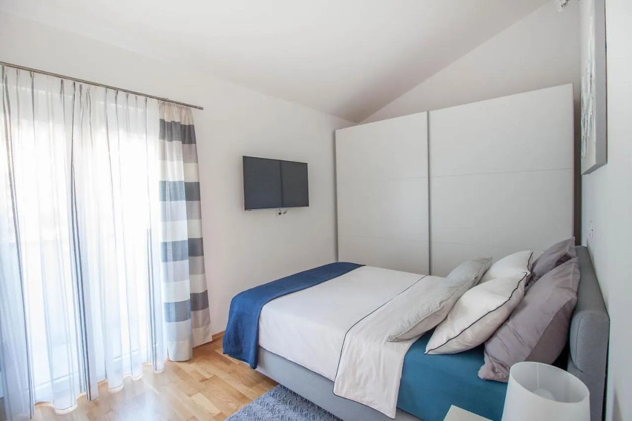Nebo II Apartamento Pula